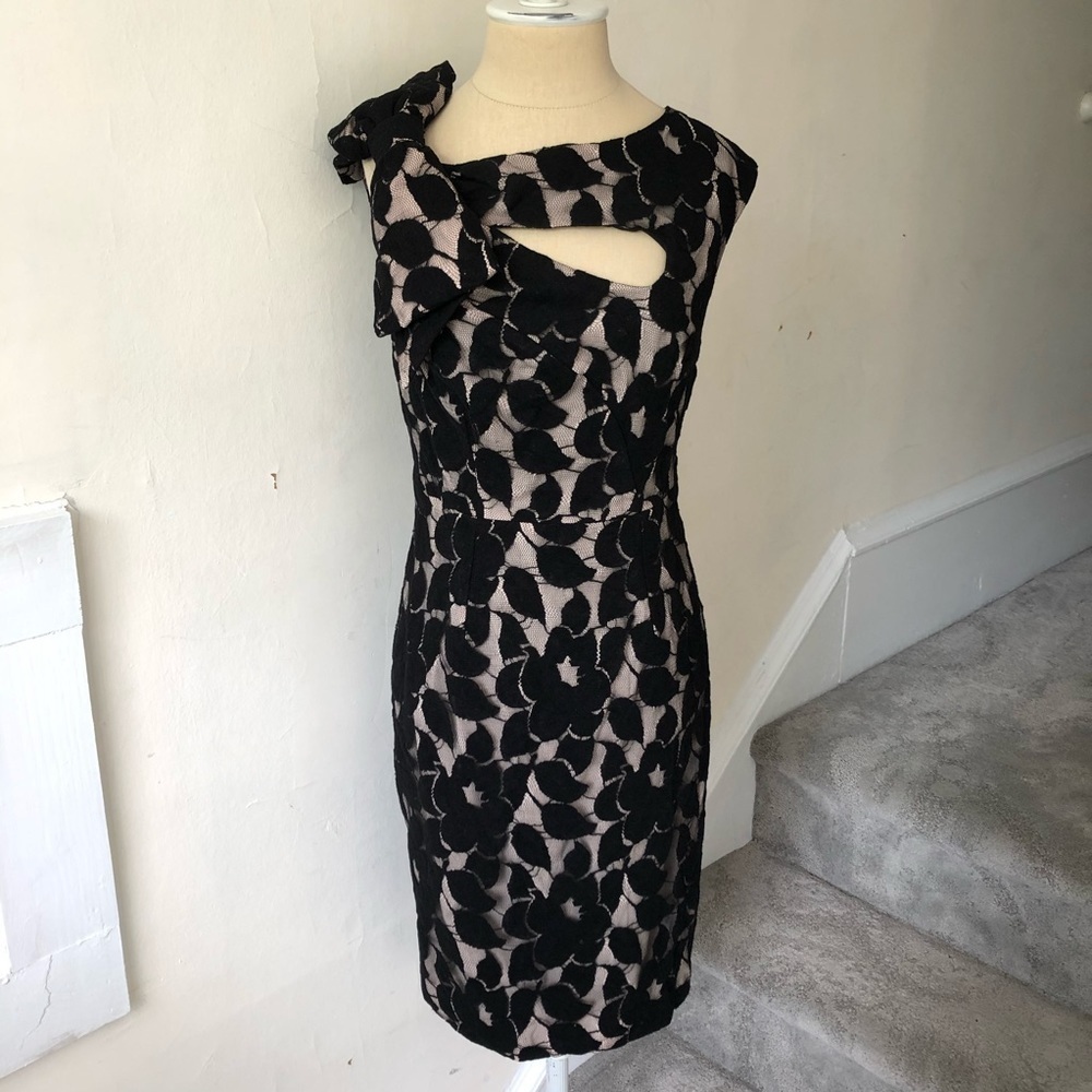 Tracy Reese Black Nude Lace Cut Out Bow Cocktail Shift Dress 91PI97 NWT Size 4